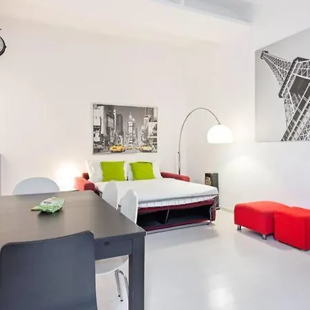 Chic & Modern 1 Bed Sleeps 4, Vatican Rome